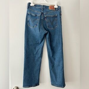 Levi’s Ribcage Straight Ankle Jeans